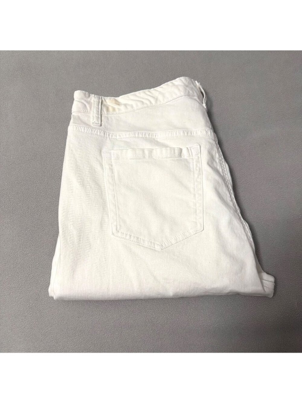 Jones New York Signature Lexington Cuffed Capri White Jeans 14W Preppy Crisp